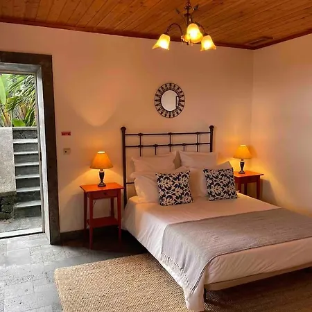 Casa Pequena Da Terra Alta *