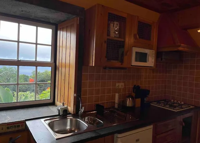 Casa Pequena Da Terra Alta Holiday home *